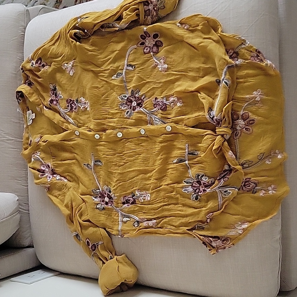 Fig and Flower Boho tie shirt